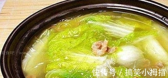 白菜粉丝汤|白菜粉丝汤,清淡,养胃,鲜香可口,促进消化而为营养丰富
