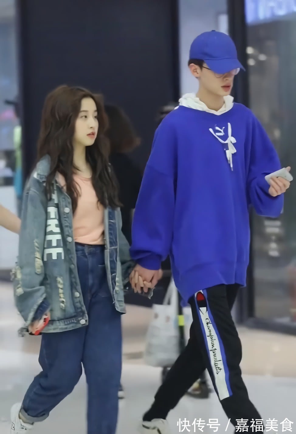 匡威 你还不知道吗匡威落后了,街头悄悄火了“N字鞋”,仙女穿的!