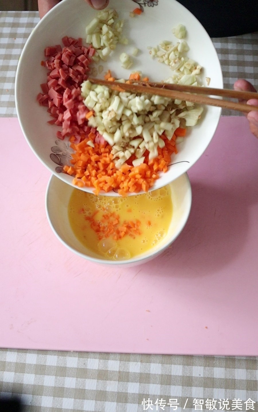 速度最快,最营养最好吃的早餐饼做法,懒汉们有口福了