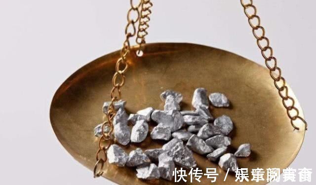 碎银&古代大侠吃饭后为何扔下银子就走,从不问价格,不用找零吗?