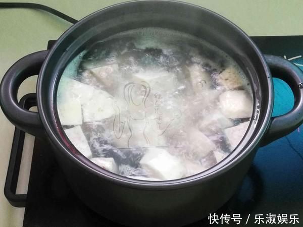 这“碱性食物”要常吃,维生素比苹果高8倍,5元煮一大锅