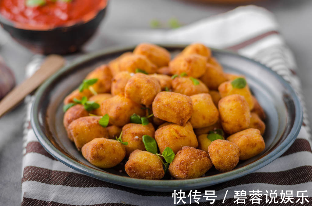 炸丸子怎么做的酥香只需牢记以下6点技巧，炸不酥不好吃来找我