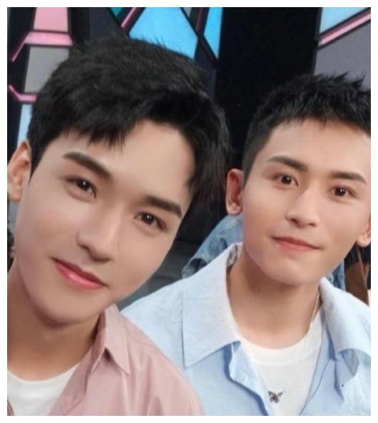 張哲瀚龔俊更換頭像！告別山河令后，誰能繼續(xù)穩(wěn)居頂流小生地位