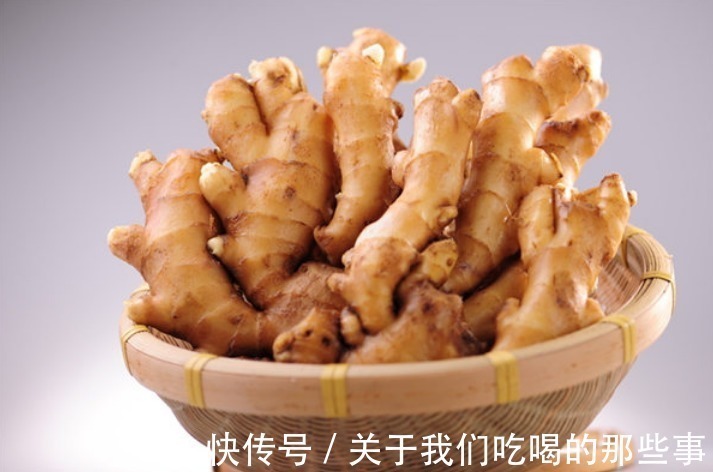 糖醋姜|生姜上锅蒸一蒸,作用花钱也买不到,百岁老爷爷的养生秘诀,很实用