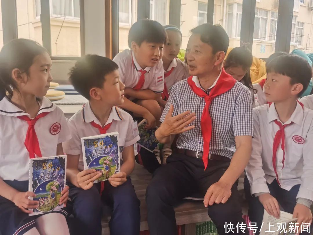 星外小人国奇遇记@作家走进市西小学开设阅读讲座,用文学滋润孩子们的心田