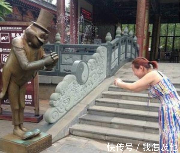 |搞笑图片幽默段子:你这胃口可真好啊,一顿饭都抵得上我一天的了