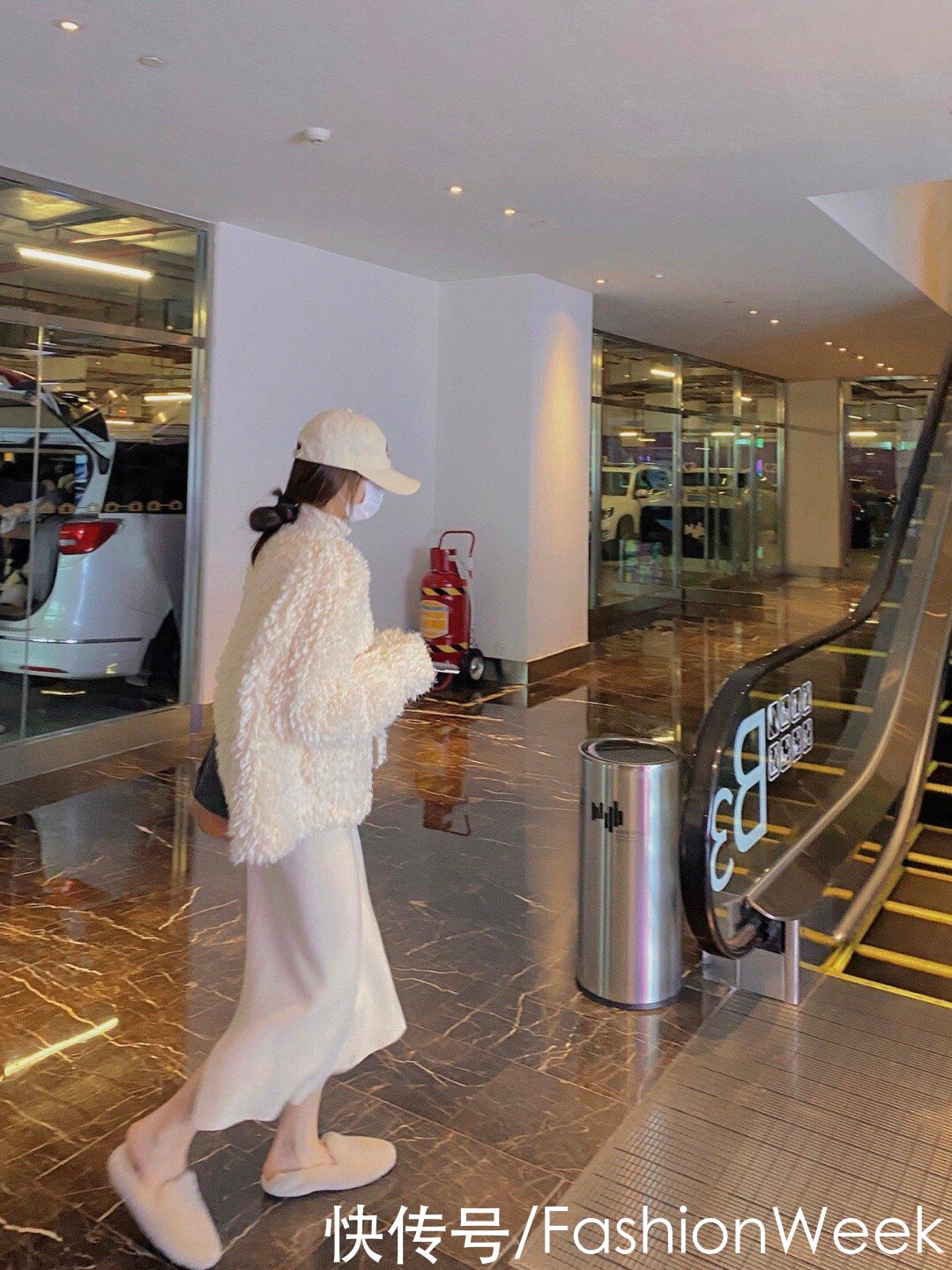 宝藏半裙穿搭参考来啦，满屏的清新文艺风，教科书式穿搭等你来撩