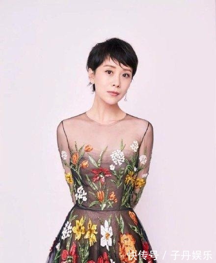 显老 不管你是奔几十的女性,这4种“显老”发型最好别剪,难看又老土