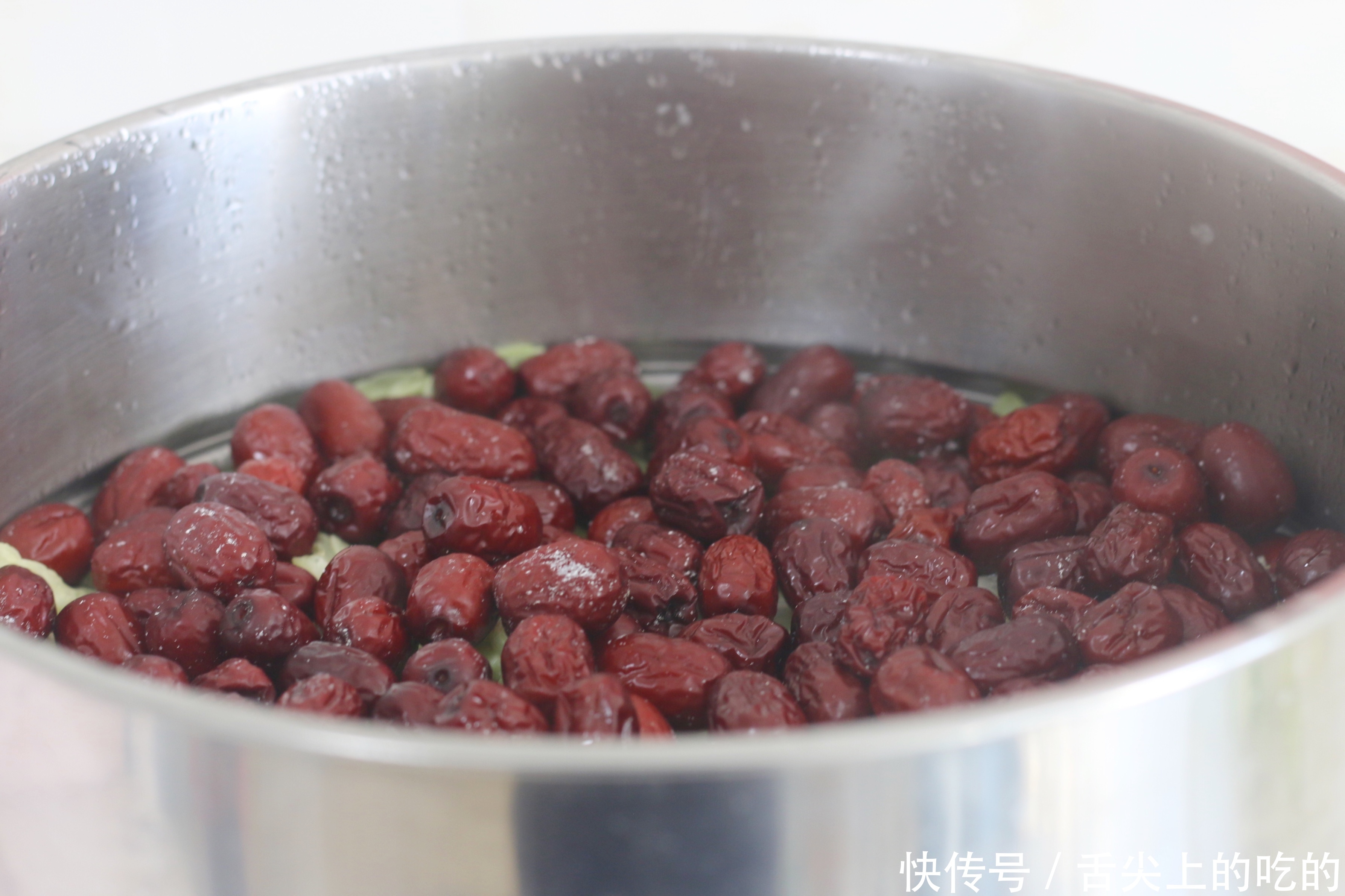 过年年糕不用买,自己在家几步就能做出来,成本低又好吃