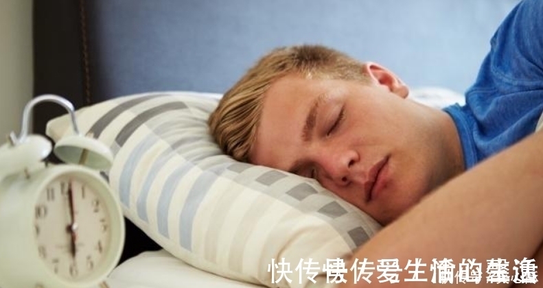 睡眠质量|百岁老人分享长寿秘诀坚持不碰“一件事”,长寿自然会赖上你
