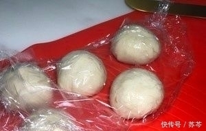 面包|家庭早餐包做法,豆沙面包卷,简单美味营养,吃不够,试试吧