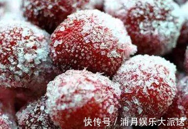 夏天特有的味道!这些水果放在冰箱里冻一冻,美味又解暑!