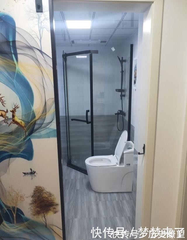 屋主|看她家极简装修,全屋舍弃吊顶,电视墙不做造型,还没家具很漂亮