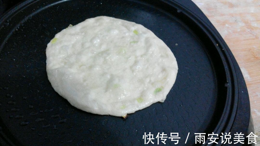 千层葱油薄饼家庭做法，美味好吃，营养健康