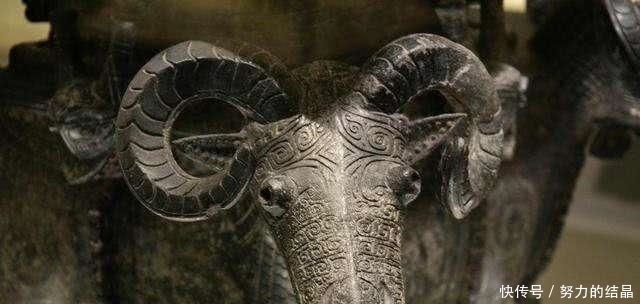 它是传世国宝,却曾被当成大笔筒使用,出土数月在战乱中神秘消失