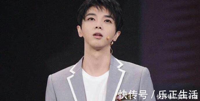 看了華晨宇在6天前的安排后，你就會看好他，努力的歌手真棒