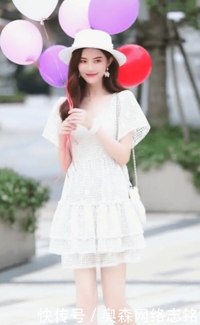 美女|向这样的美女告白,只需要气球是不是就可以了?