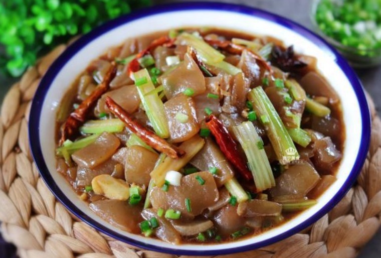 天然“燃脂菜”被找到了,等于天然泻药,燃烧脂肪,胖人越吃越瘦