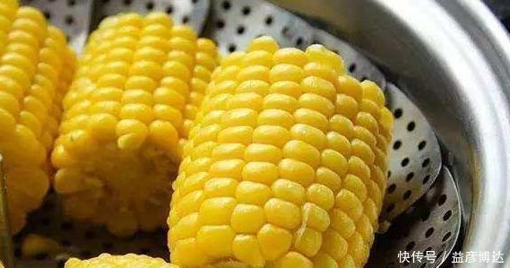 玉米虽为粗粮，但此类人群不建议吃，营养师：容易适得其反！