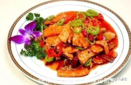 砂锅|精选砂锅鱼头、炝锅鱼头、五香肉柳、酱爆肉丁等几道餐厅热菜做法