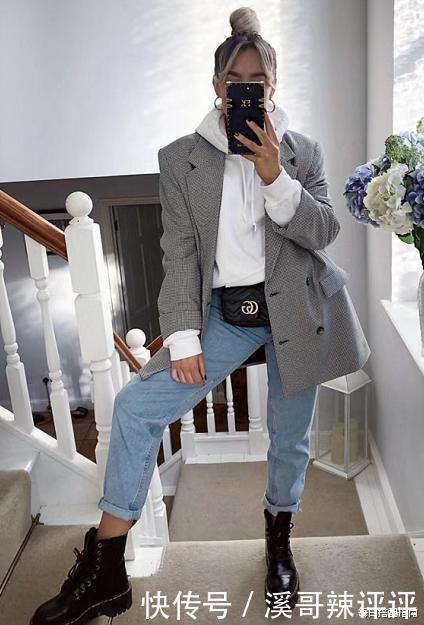 时髦|今秋火了一种穿法,叫“外套+卫衣”,时髦减龄,闭眼穿都不会错