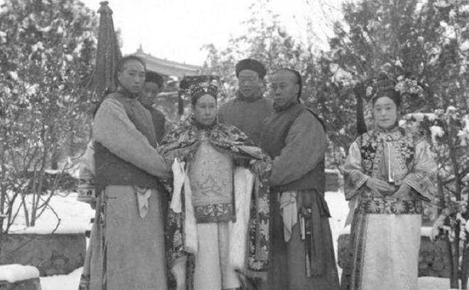 深藏不露|大内高手老照片：慈禧贴身侍卫深藏不露，图5是真正的武林高手！