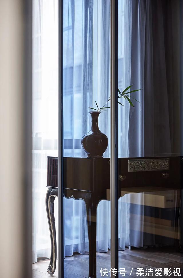 红木家具|45岁大叔的现代之家，坚持融入红木家具，全屋清隽素雅，太美了