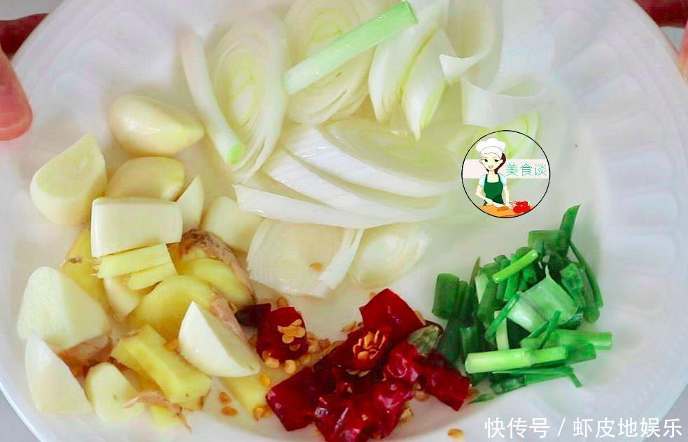 做法|鱼肉此做法，不煎不蒸，不加一滴水，越焖越香，出锅鲜美到流口水