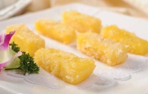 分享|炸好的鲜奶块，今天就为大家分享一个颜值超高超好吃，竟然还有人这样吃牛奶