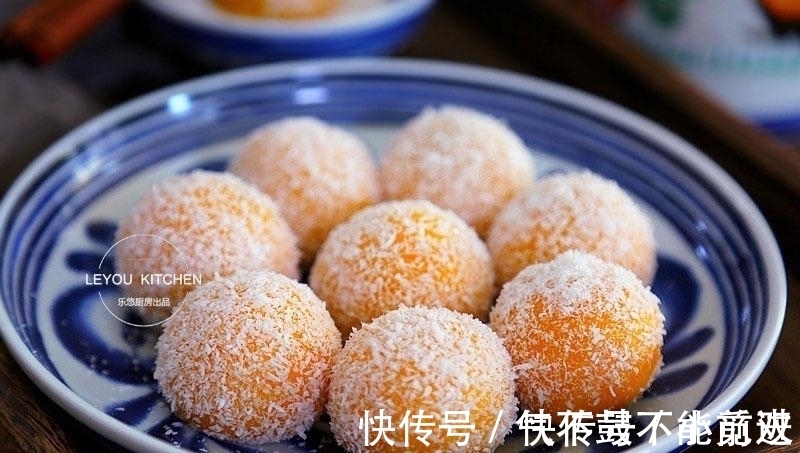 南瓜泥|软软糯糯的小点心,蒸熟就行,好吃不上火,新年端上桌秒光