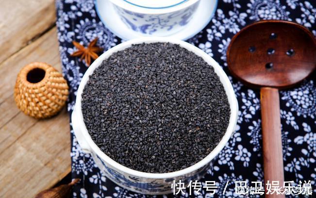 护发素|想让头发变黑、变好日常做好这几件事，或能把头发养黑