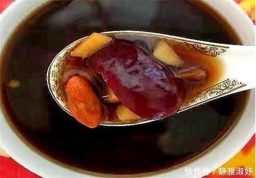 红枣|它和生姜是绝配,隔三差五喝一碗,扫除体内湿气宿便,穿回1尺8