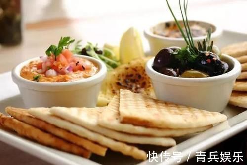 胡萝卜|早晨是养肝“黄金时段”,医生建议:3种食物,可能有助于养肝