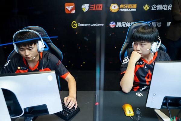 连败|AG两连败Q9三连败，他们能否顺利从小组赛突围？