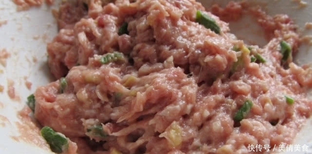 饺子馅中“一种”调料不能放，很多人没搞懂，难怪饺子不鲜不香！