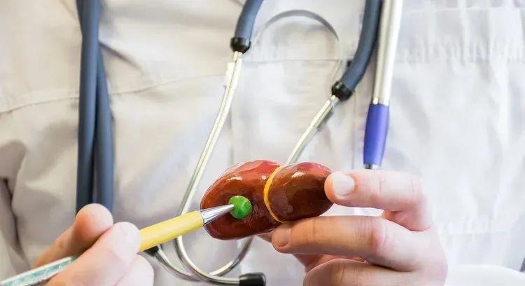 每日揉腹,可疏肝理气:4个方法,不懂很吃亏