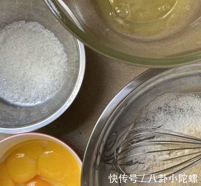 倒回蛋白|黄豆粉纸杯蛋糕最经典的做法，简单易学好上手
