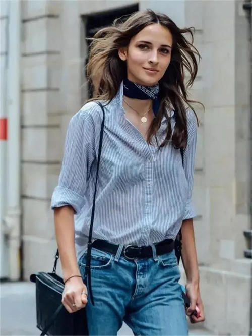 春季也太适合“大女人风”了，掌握这几个小技巧，轻松穿出大气场