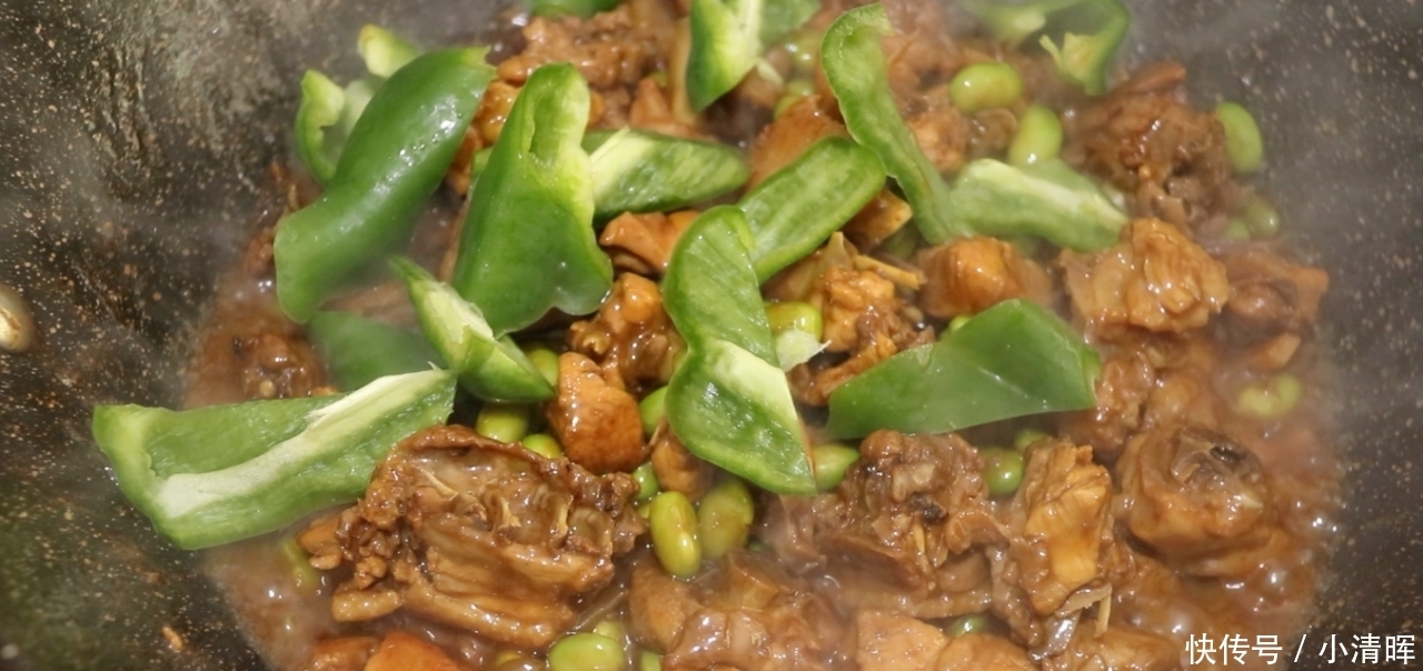鸡肉好吃有决窍,多加一食材味道更鲜美,酱汁浓郁,肉质鲜嫩