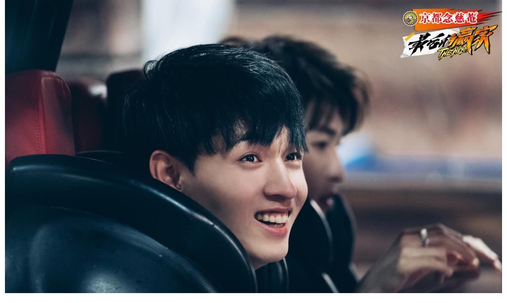 秦霄贤被安排任务一脸懵,网友:工具人实锤!