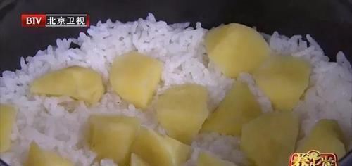 红薯不是随便吃的,这样吃反而很伤身赶紧告诉家里人