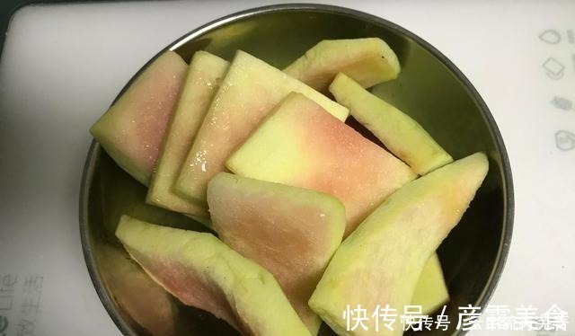 这食材是个宝，用它包饺子吃特鲜美，还能清脂降血糖，不懂太可惜！