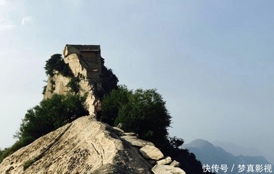 西安当地人必爬的山，不仅门票免费，而且风景毫不逊色