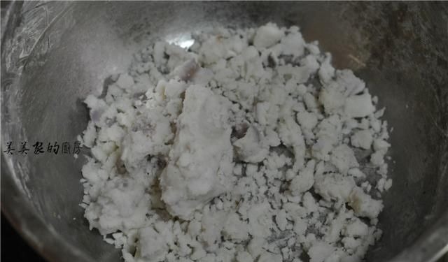 大家都蒸馒头,我却最爱它,不用发酵不揉面,香糯柔软真美味