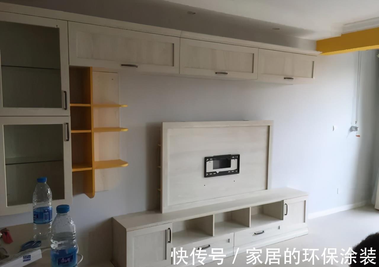 榻榻米|媳妇装修的新房,家里打了十几个柜子,看得有点心慌