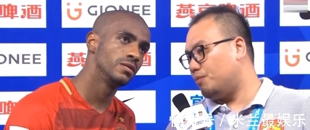 雞爺|再見！中超傳奇球星宣布離隊，家中布置細(xì)節(jié)看哭廣州球迷