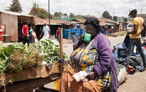 以胖为美|非洲第一美女走红,丈夫担心她被爱慕者抢走,辞掉工作贴身陪伴她