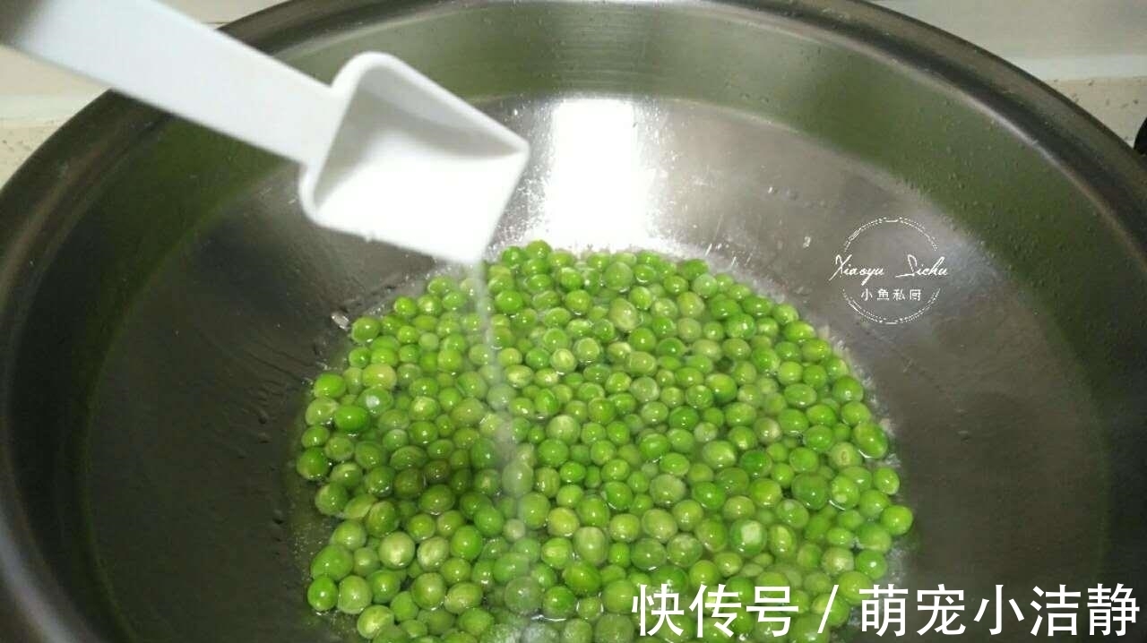 快手|它是清肠草,2块钱1大把,一周吃三次,清肠刮油,大肚腩不见了