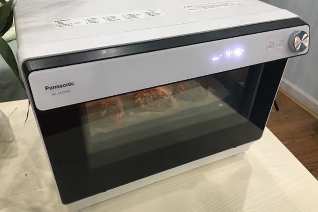  小时候爱吃的干脆面，原来做法如此简单，比买的好吃又健康