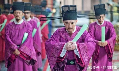 被老爹剧透人生,北宋皇储之争两次打辅攻,品这大臣人生多“逊”